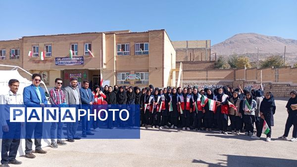 برگزاری مانور پدافند غیرعامل در آموزشگاه سمیه ناغان 