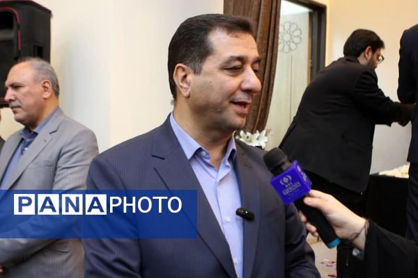 آیین کلنگ‌زنی ۱۶ مدرسه خیرساز در کاشان؛ مشارکت مردمی، حمایت دولتی
