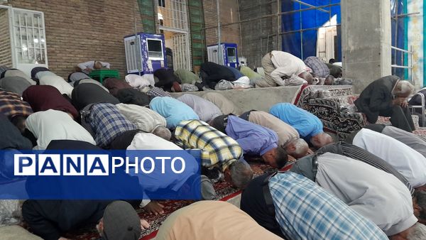 نماز جمعه در دهه سوم محرم در نیشابور