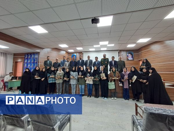 تجلیل از برترین‌های کنکور در قائمشهر