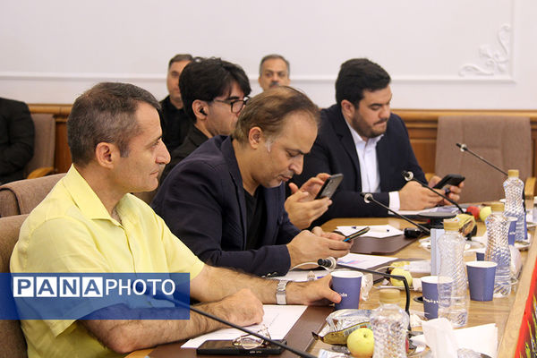 نشست خبری مهرداد بذرپاش وزیر راه و شهرسازی