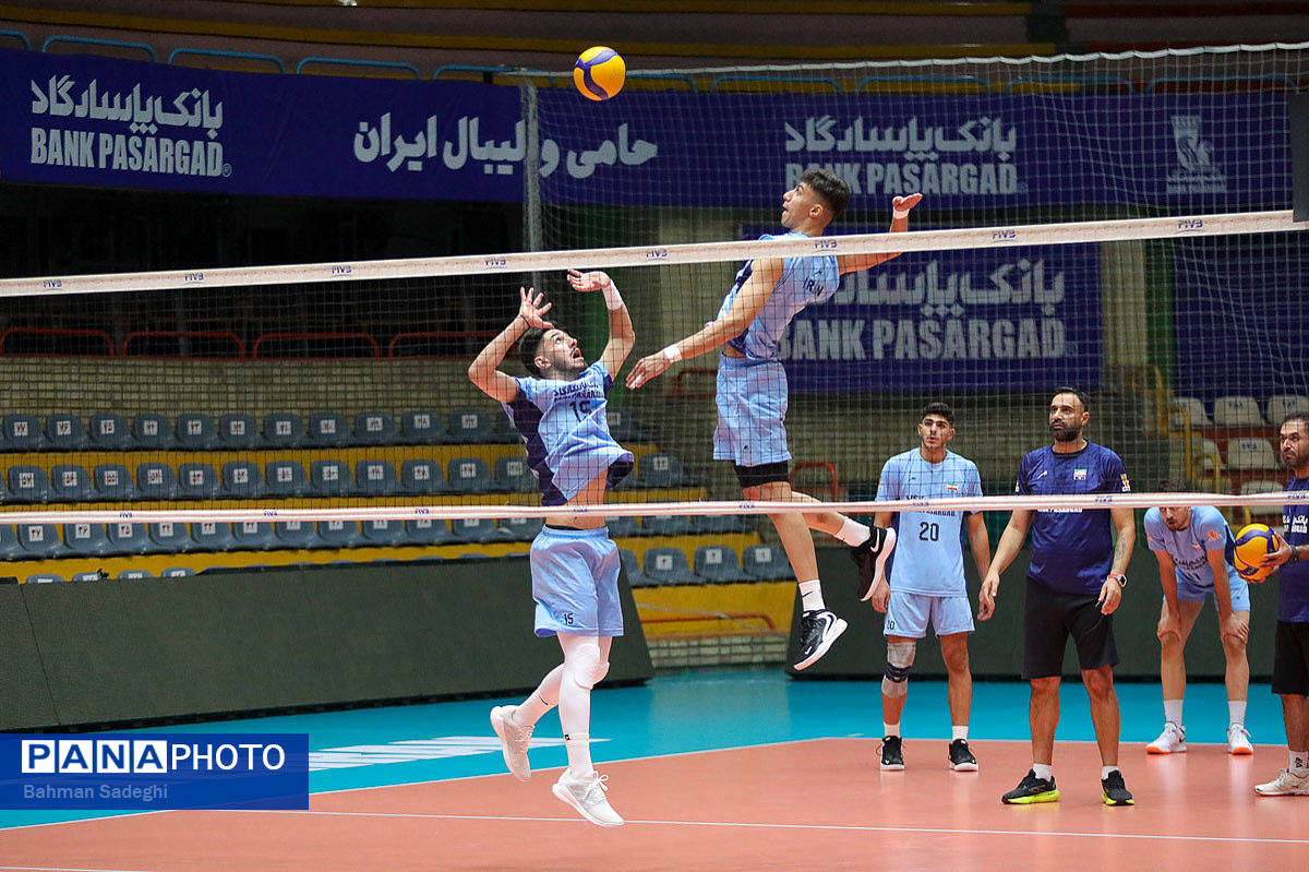 ایران رقیب سرسخت تمام تیمهاست/ آنالیز خوبی از رقبا داریم و هدفمان فتح سکوی قهرمانی است