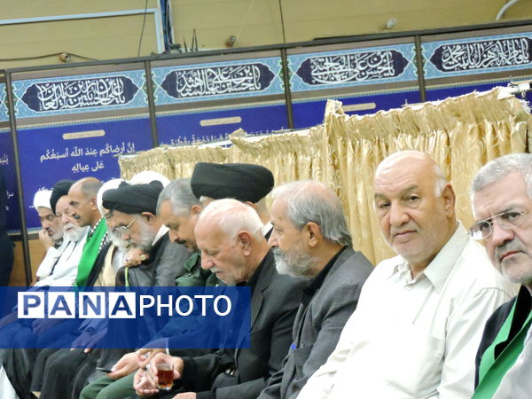 مراسم شهادت امام سجاد (ع) در دفتر نماینده ولی فقیه در یزد