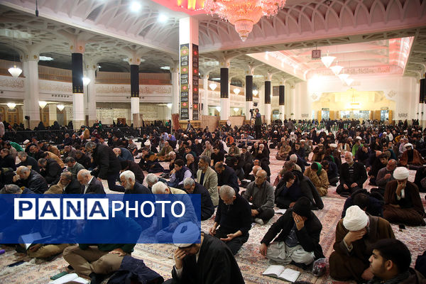 مراسم عزاداری سالروز شهادت امام هادی(ع) در حرم حضرت معصومه(س)