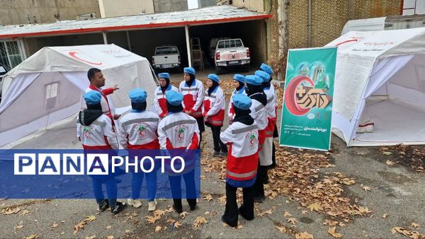 آموزش تخصصی مدیریت بحران در دوره دادرس پیشرفته هلال‌احمر تویسرکان