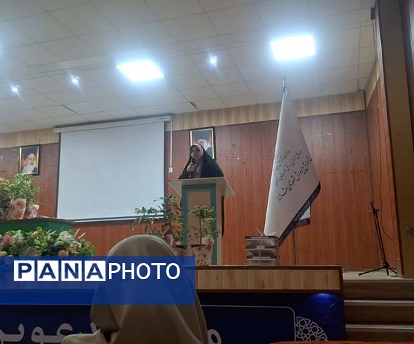 جلسه انجمن اولیا و مربیان دبستان پروین اعتصامی