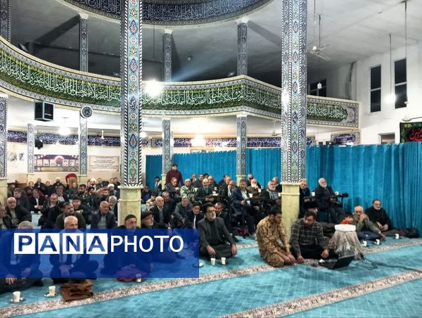 برگزاری مراسم شهرستانی به‌مناسبت تدفین شهیدان نصرالله و صفی‌الدین در شهرستان فیروزکوه