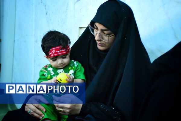 همایش بزرگ شیرخوارگان حسینی در زابل 