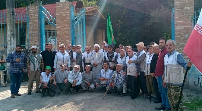 عزیمت کاروان پیاده «عاشقان حسینی، زائران خمینی» از آمل به مرقد امام خمینی(ره) 