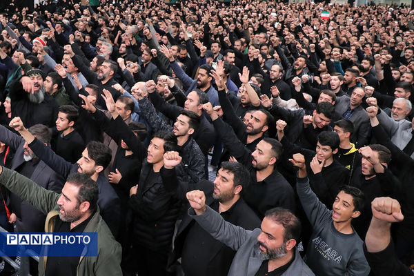 مراسم عزاداری شب شهادت حضرت فاطمةالزهرا سلام‌الله‌علیها در حسینیه امام خمینی(ره)