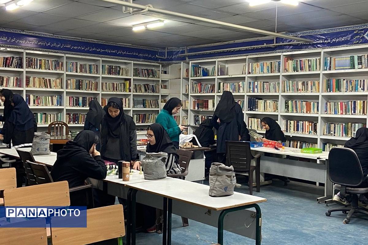  اردوی علمی در پژوهش سرای دانش آموزی بصیرت