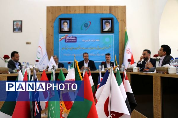 نشست خبری مدیران کل واحدهای تابعه وزارت امور اقتصادی و دارایی استان کرمان