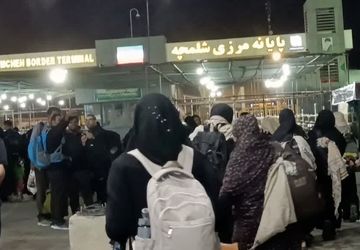 تردد زائران هرمزگانی از مرز شلمچه برای شرکت در پیاده‌روی اربعین