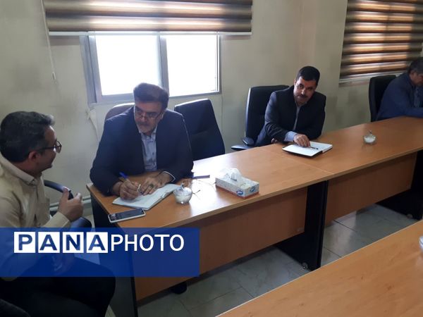 دیدار چهره به چهره فرماندار و مدیران شهرستان سملقان با مردم به‌مناسبت هفته دولت