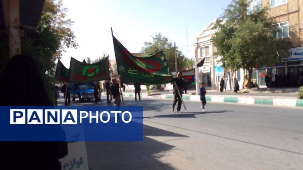 مراسم اربعین حسینی با حضور پرشور مردم باخرز برگزار شد
