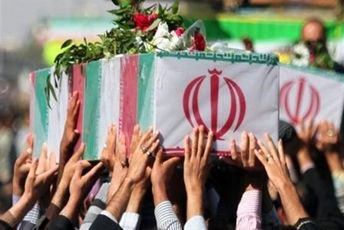 وداع باشکوه ارسنجان با شهید کشاورز