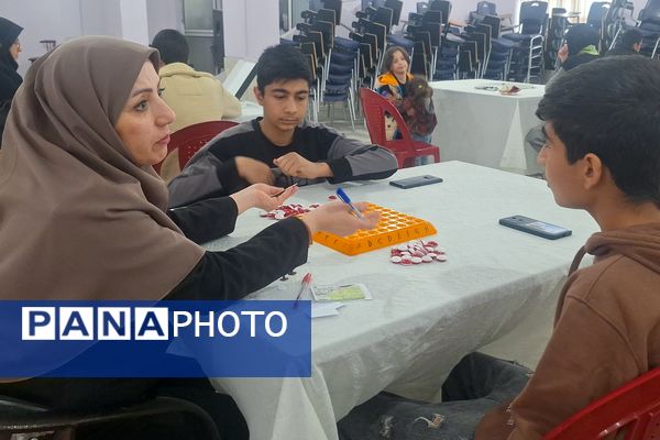 المپیاد رویش رقابتی مفرح و جذاب با حضور دانش‌آموزان  پسر مقطع متوسطه ناحیه ۳شیراز 