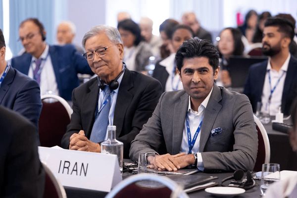 عضویت ایران در انجمن پزشکی جهانی