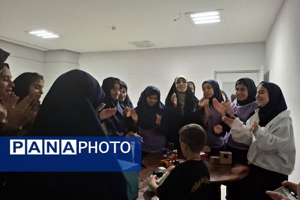 اردوی یک روزه دبیرستان امام خامنه‌ای در موسسه فرهنگی ورزشی ایثار 