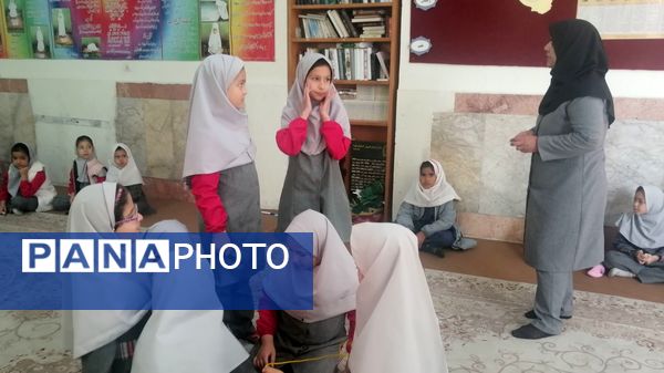 سلسله کارگاه‌های مهارت‌های زندگی در دبستان نیایش