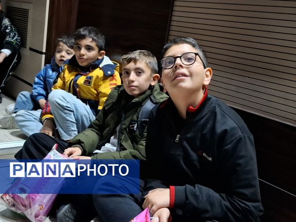 اکران فیلم سینمایی ببعی قهرمان در فرهنگسرای بعثت صفادشت