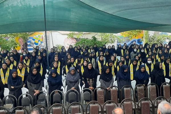 آیین نمادین «سپاس معلم »در ناحیه یک شهرکرد 