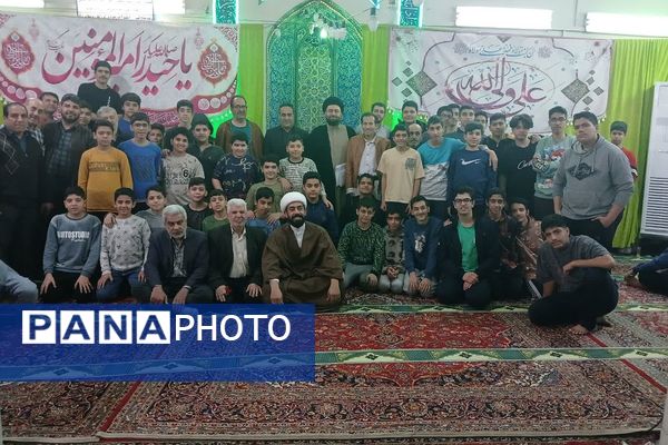 بازدید معاون پرورشی و تربیت بدنی ناحیه دو شهرری از مراسم اعتکاف دانش آموزی 