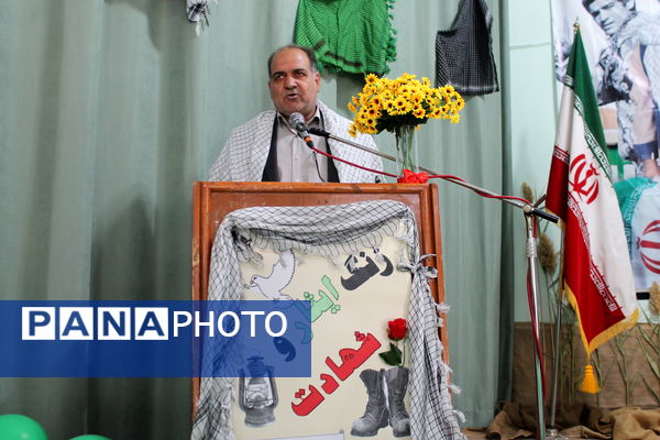 نواختن زنگ ایثار، شهادت و نماز در آموزشگاه ولایت شهرستان فریمان