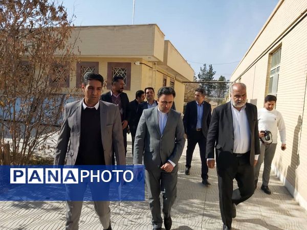 بازدید نماینده مردم خاتم در مجلس شورای اسلامی از اداره بهزیستی