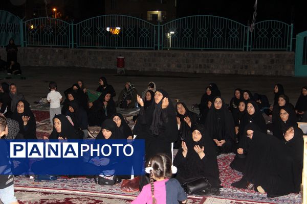 مراسم عزاداری شب هفتم محرم در مسجد امام هادی(ع) شهرکرد