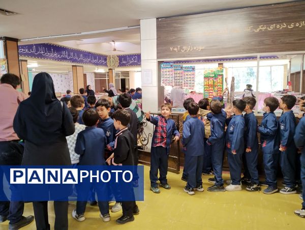 نمایشگاه کتاب کانون مهدیه همدان