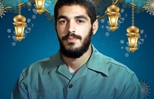 پهلوانی در گود دفاع از میهن؛ شهید ابراهیم هادی  دانش آموزی که قهرمان کشتی بود