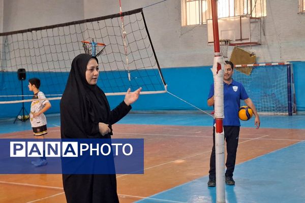 کارگاه توانمندسازی و مهارت آموزشی ورزشی شهرستان قرچک