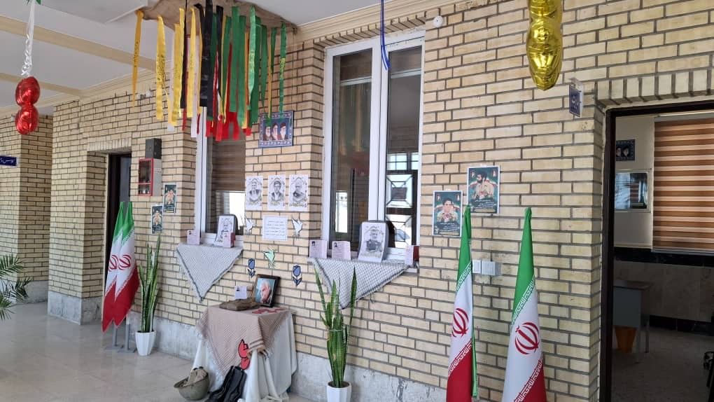 آغاز سال تحصیلی با عطر معنویت؛ غبارروبی نمازخانه‌های مدارس قشم