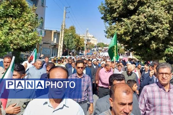 مردم شهرستان چرداول کفن پوشان جنایات رژیم صهیونیستی در غزه و لبنان را محکوم کردند