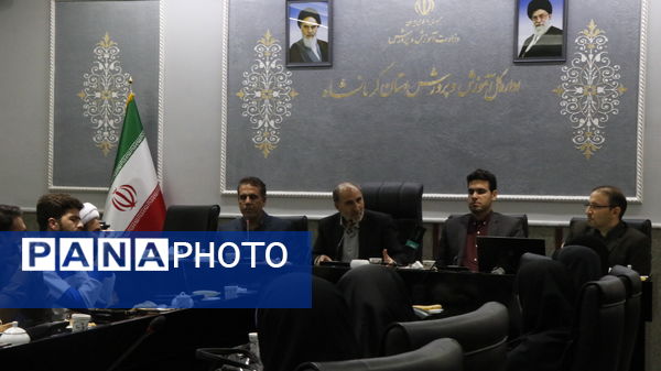 آیین تجلیل از برگزیدگان مسابقات قرآن، عترت و نماز فرهنگیان