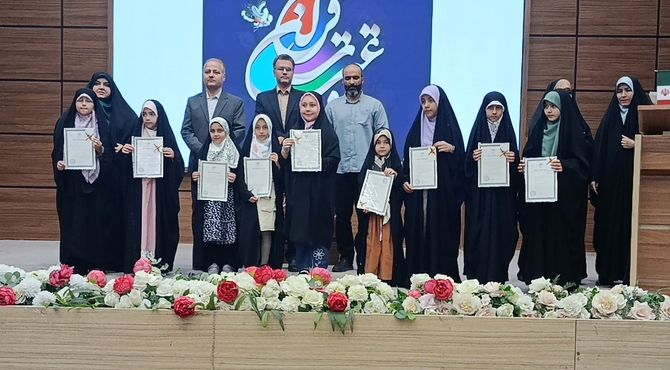 آیین اختتامیه مسابقات قرآن و عترت در اردوگاه شهید منتظری تجلی نور ایمان در حضور مسئولان شهریار