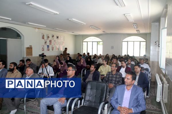  آیین افتتاحیه‌ غرفه و نمایشگاه‌ها‌ی مدارس تولید و مهارت استانی