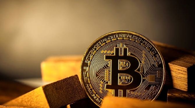 هیچ صرافی رمزارز در ایران مجوز بانک مرکزی را ندارد