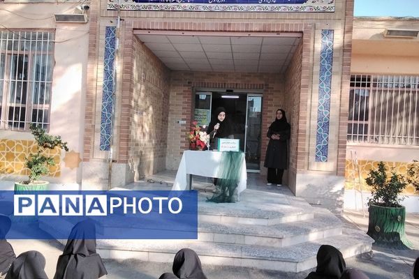 مراسم گرامیداشت هفته بهداشت‌روان و ولادت امام حسن عسگری (ع) در دبیرستان نمونه اندیشه شهرستان کاشمر