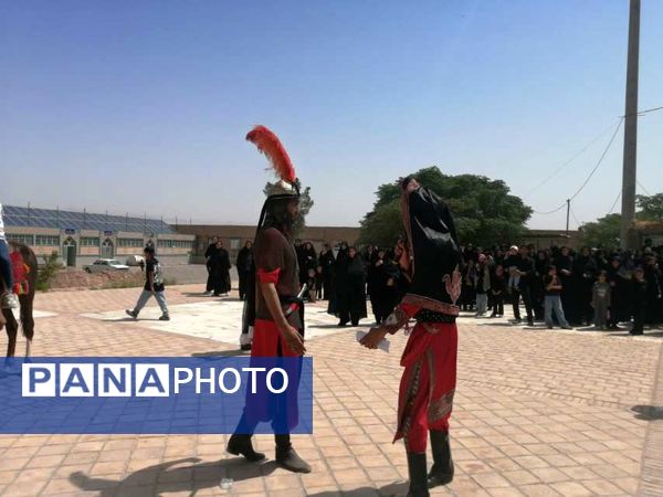 تعزیه‌خوانی اباعبدالله الحسین در روز عاشورای حسینی در روستای نقاب