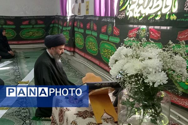  زنگ نماز در هنرستان آفرینش پردیس با حضور امام جمعه و مدیر آموزش و پرورش