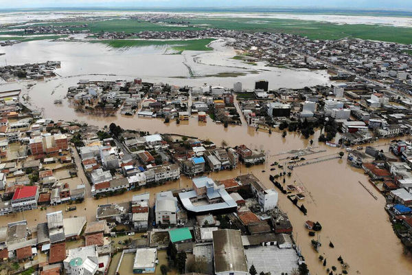 بارش‌های سیل‌آسا، روستاهای جنوبی کرمان را دچار بحران کرد