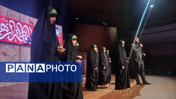 اجلاسیه شهدای دانش‌آموز در راستای کنگره ۸۰۰۰ شهید استان گیلان