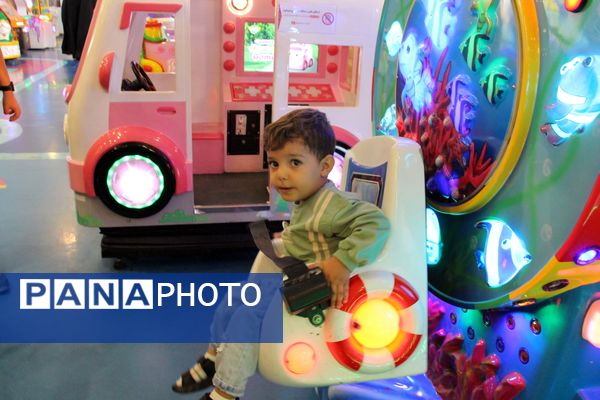 اردوی نشاط و همدلی نسل افتخار