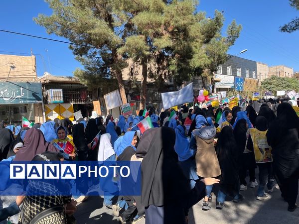 راهپیمایی سیزدهم آبان ماه در شهرستان خلیل آباد 