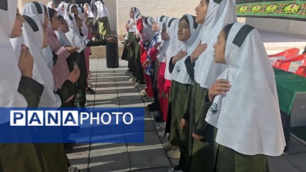 ایستگاه خیاطی صلواتی در مدرسه زینب(س) شهرستان مروست