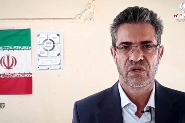 امتحانات نهایی در مدرسه امام خمینی (ره) شهرستان سلماس
