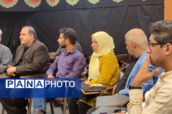 دیدار صمیمانه خبرنگاران پیشوا با امام جمعه به مناسبت روز خبرنگار