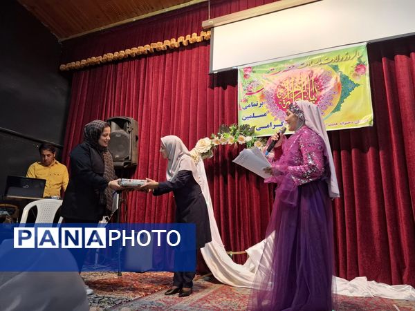 گرامیداشت روز مادر مدرسه دخترانه ۱۷ شهریور 